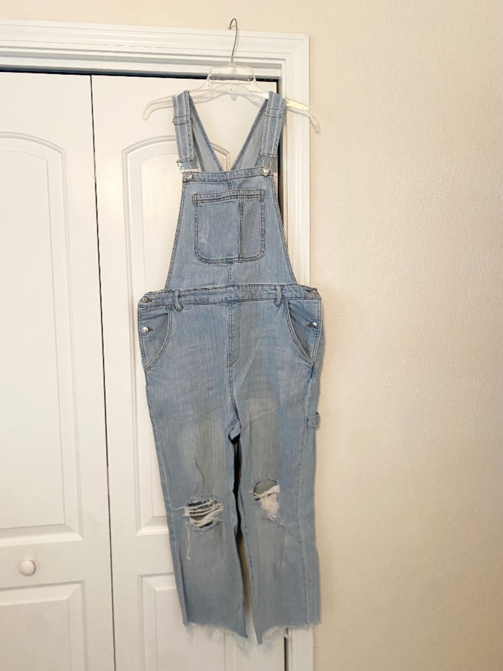 Wild Fable Light Denim Overalls Size L